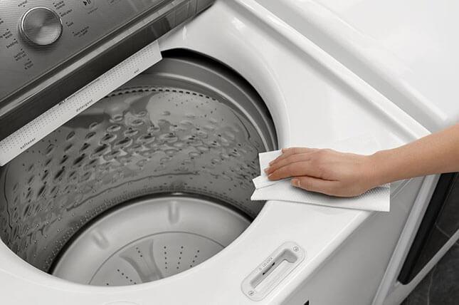 Hindari Penyakit Ini Cara Membersihkan Mesin Cuci Kotor Sesuai Jenisnya